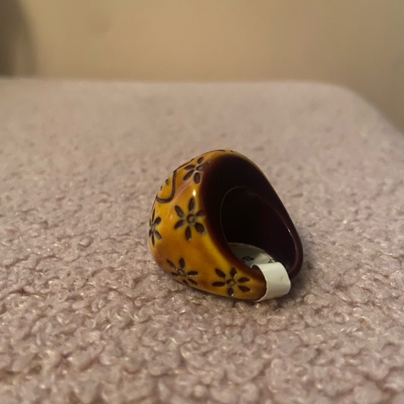 Yellow Flower Ring - Picture 2 of 3